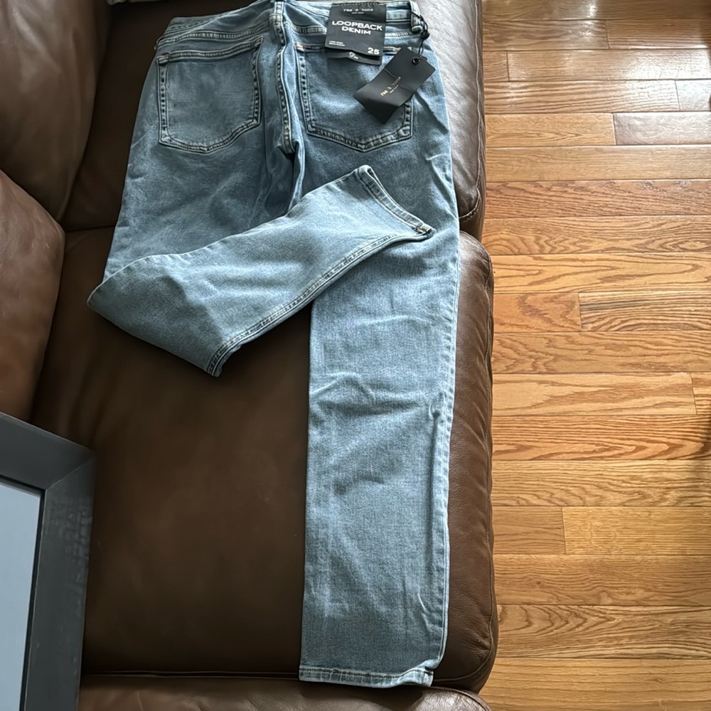 Men's Light Blue Jeans